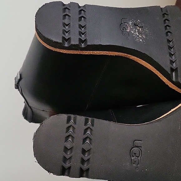 UGG Wedge Boots - Picture 8 of 8